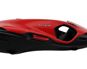 Roter Seabob-Unterwasserscooter mit schwarzer Unterseite in Seitenansicht vor weissem Hintergrund