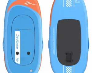 Blaues eFoil-Board mit orangefarbenen Akzenten, Ober- und Unterseite nebeneinander