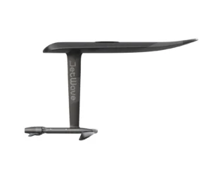 Schwarzes eFoil-Board mit Carbon-Foil in reiner Seitenansicht vor hellem Hintergrund